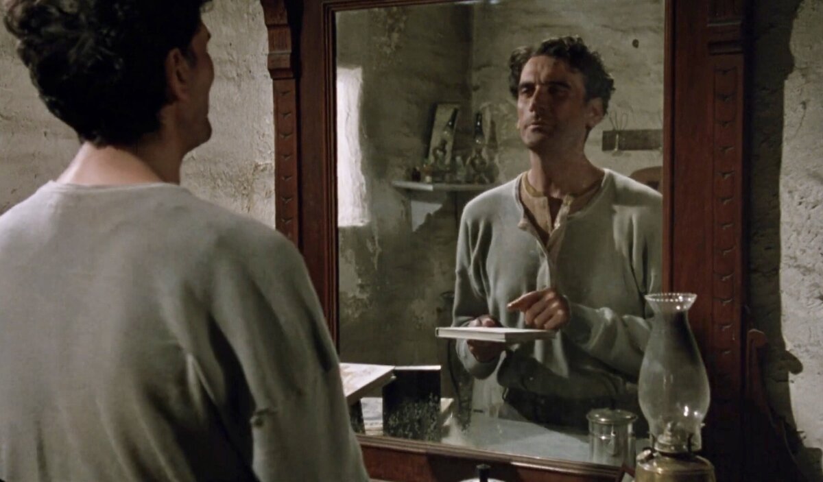 Кадр из фильма "Почтальон"