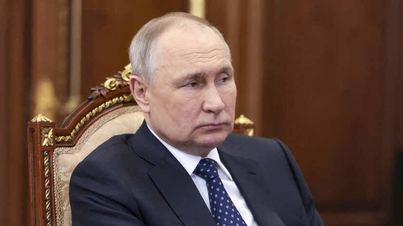   globallookpress.com Alexander Kazakov/Kremlin Pool