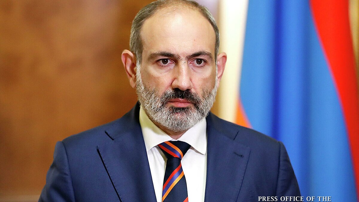     Власти Армении готовы подписать соглашение о мире с Азербайджаном с учетом взаимного признания границ.