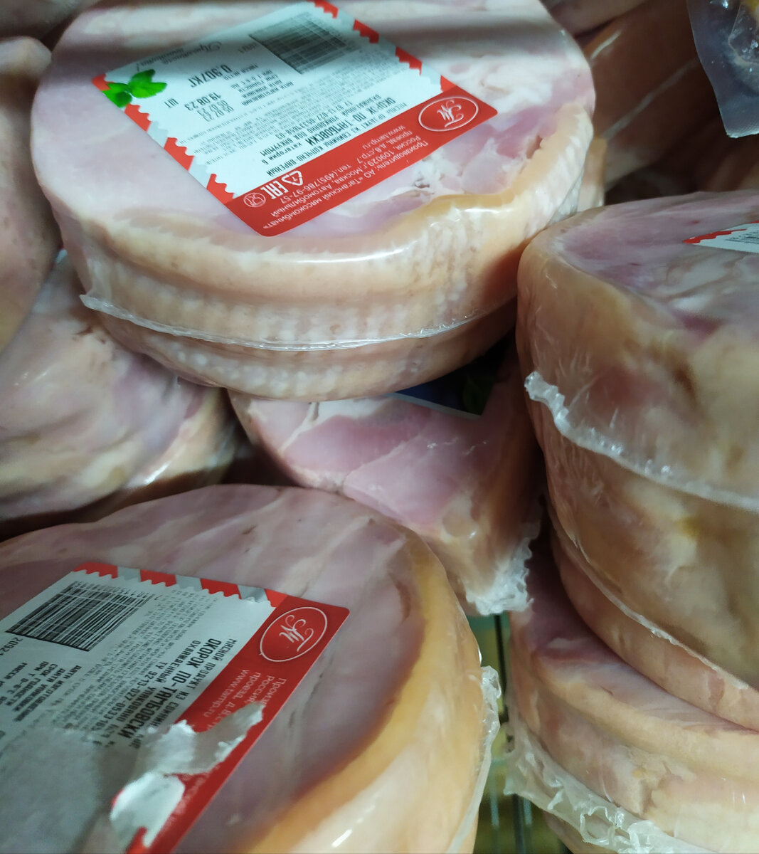 Фото автора канала Топай и лопай