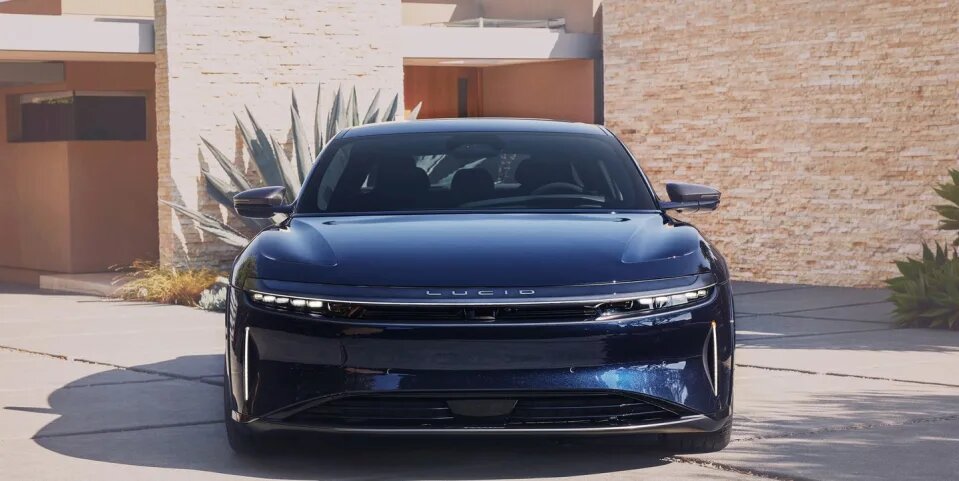 2024 Lucid Air Сапфир