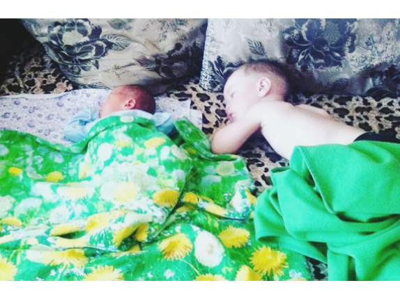 Единственный раз, когда мне удалось уложить сыновей одновременно