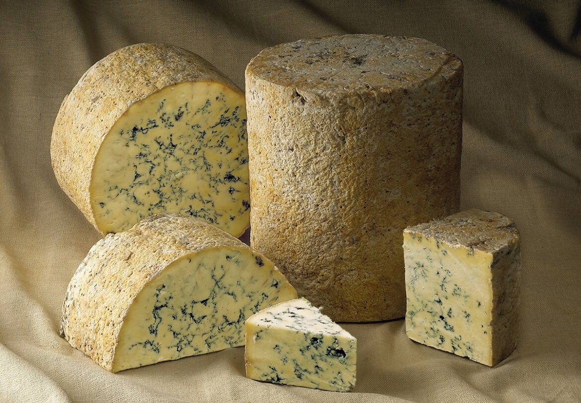 Стилтон. Источник: для-сыра.рф