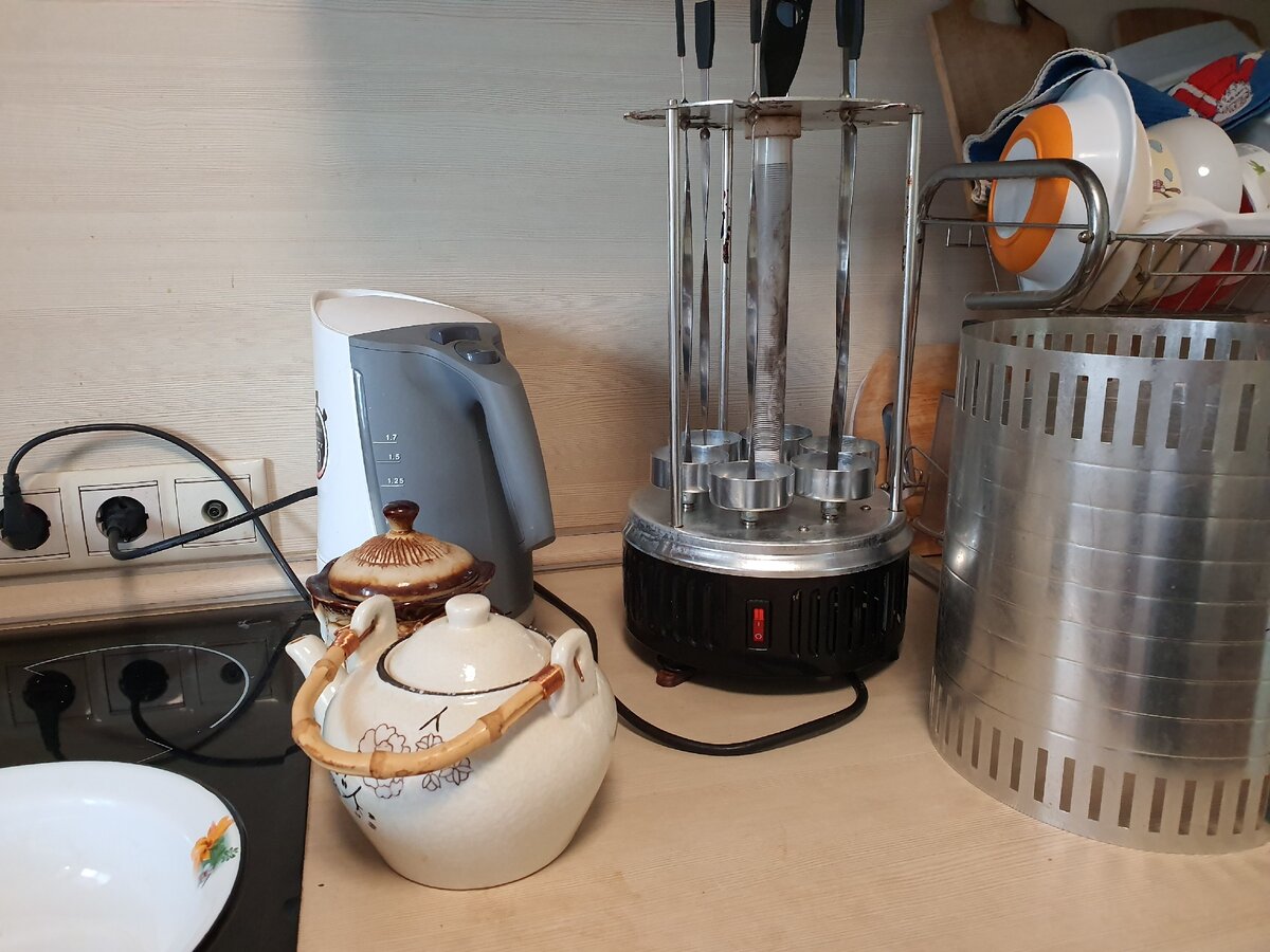 Наша электрошашлычница "Кавказ-4"