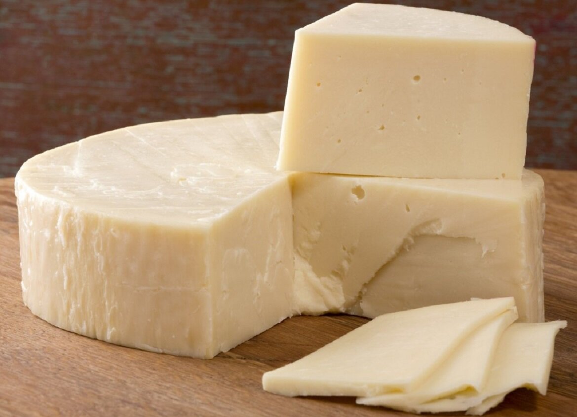 Сыр из козьего молока. Сыр "проволоне" (provolone),. Сыр козий. Сыр твердый. Сыры из козьего молока.