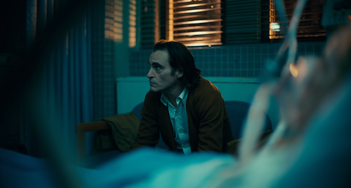 Кадр из фильма "Джокер" (2019)