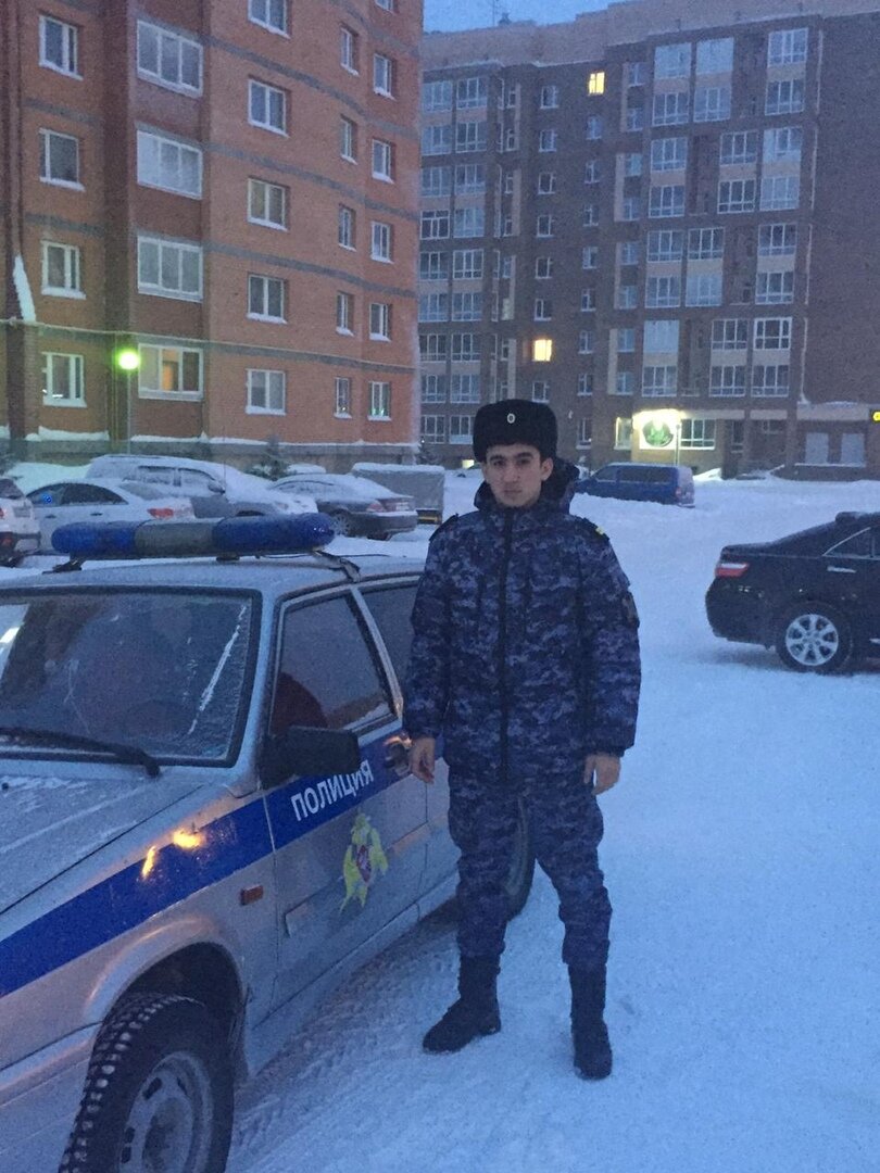 Это Муслим Атаев, младший сержант Росгвардии из Нового Уренгоя 