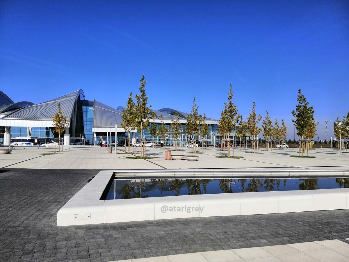 Аэропорт Платов, в Ростове-на-Дону. фото Atarigrey.