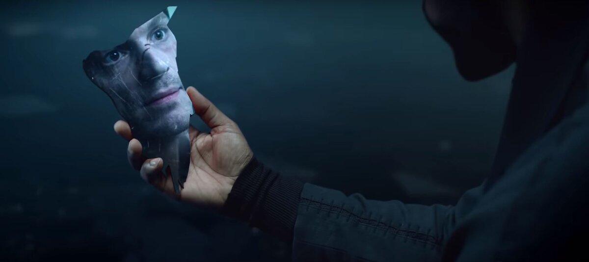 Интересно, как тело Райкера изменило самого Ковача? Кадр из ролика.