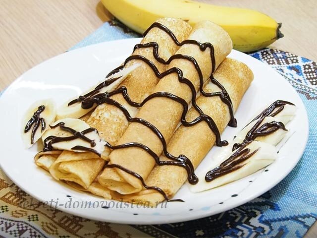 Блины с минералкой и молоком