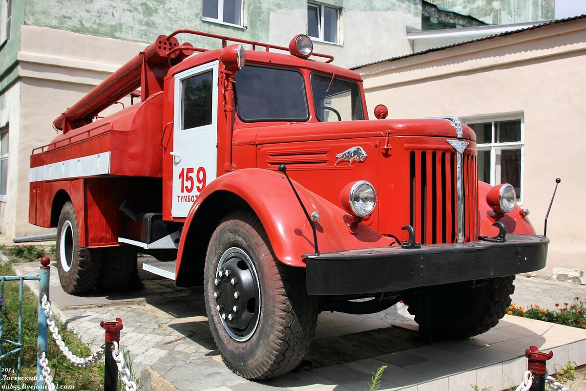 Старые пожарные автомобили