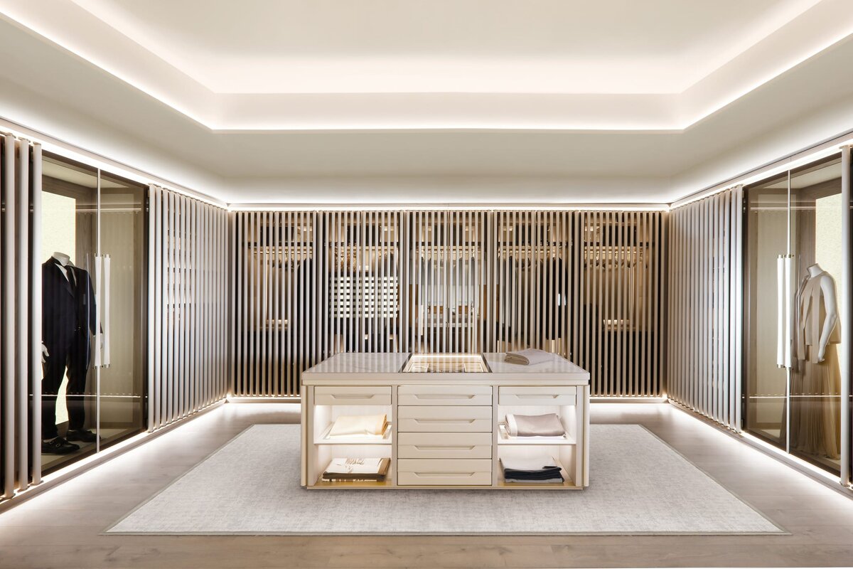 ☑️ Мыть руки с мылом, часто пользоваться антисептиком, носить защитную маску - эти рекомендации мы слышим каждый день по нескольку раз 
☑️ Давайте посмотрим, что можно еще сделать, чтобы обезопасить себя и близких в борьбе с коронавирусом.

☑️ Что если молекулы вируса присутствуют на уличной одежде и обуви?