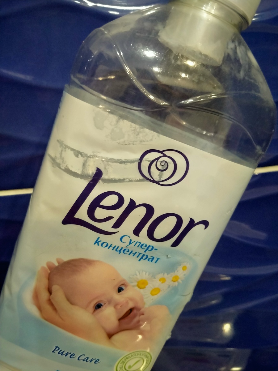 Использование кондиционера для белья при уборке.