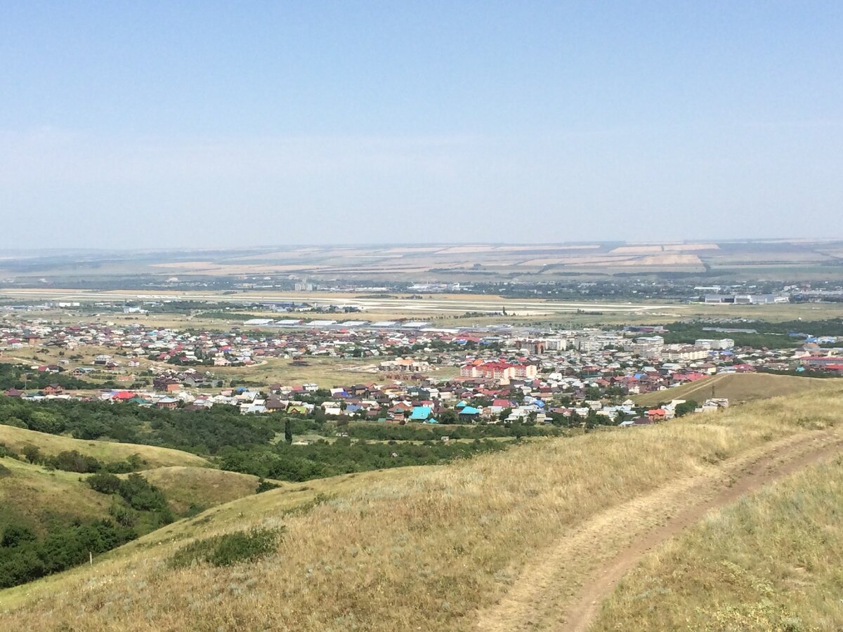Минеральные воды. Вид с горы Змейка. Листайте ⏩