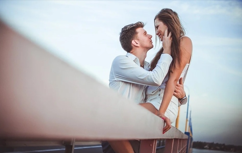 Проще сочувствовать чужому горю, чем разделять чужое счастье?