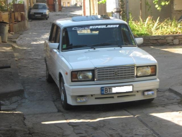 Lada Konela 2107 Turbo.  