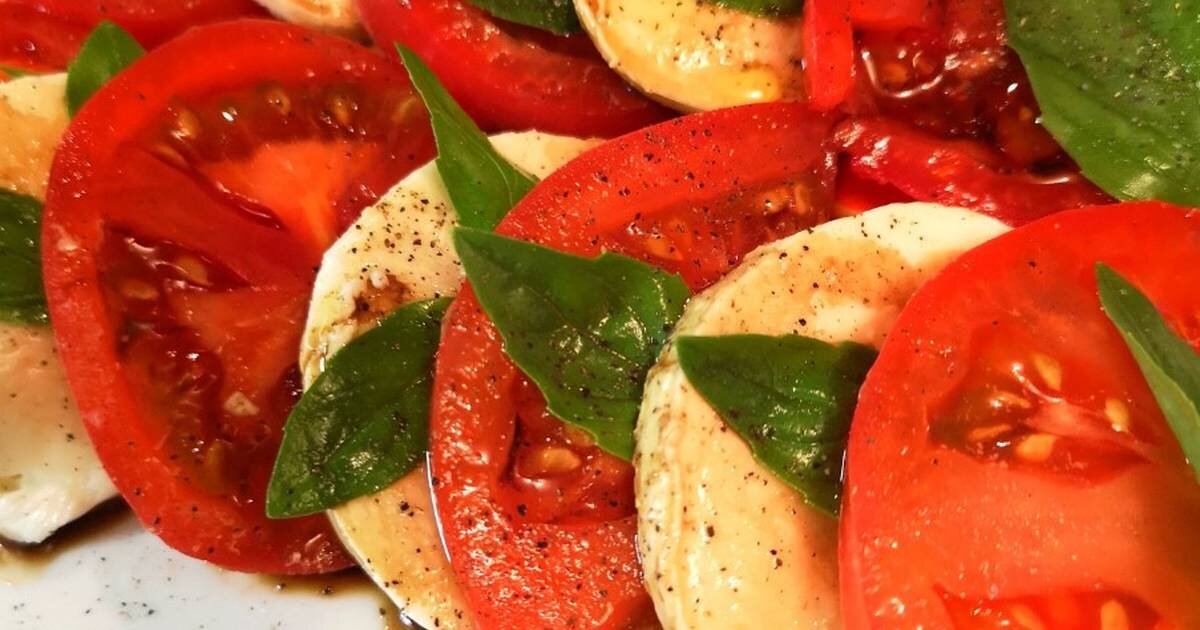 Салат из кабачков и помидор