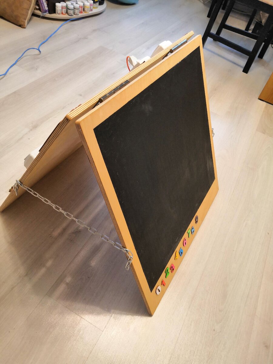 Задняя сторона. 