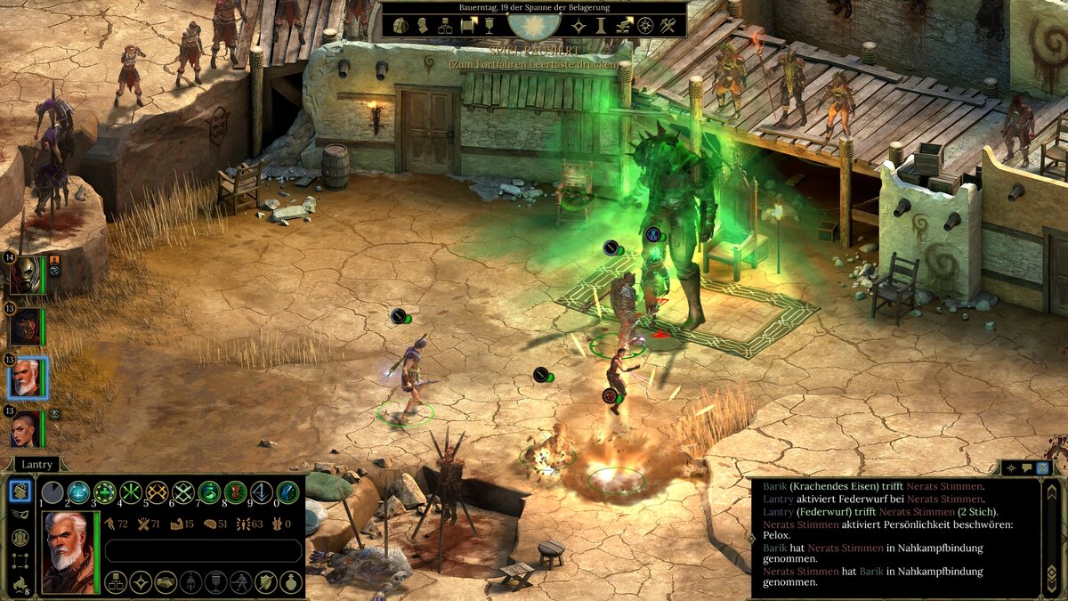 Битва с одним из боссов на арене.