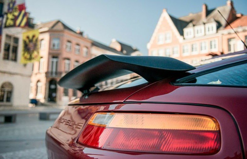 Задний спойлер Порше на 928 