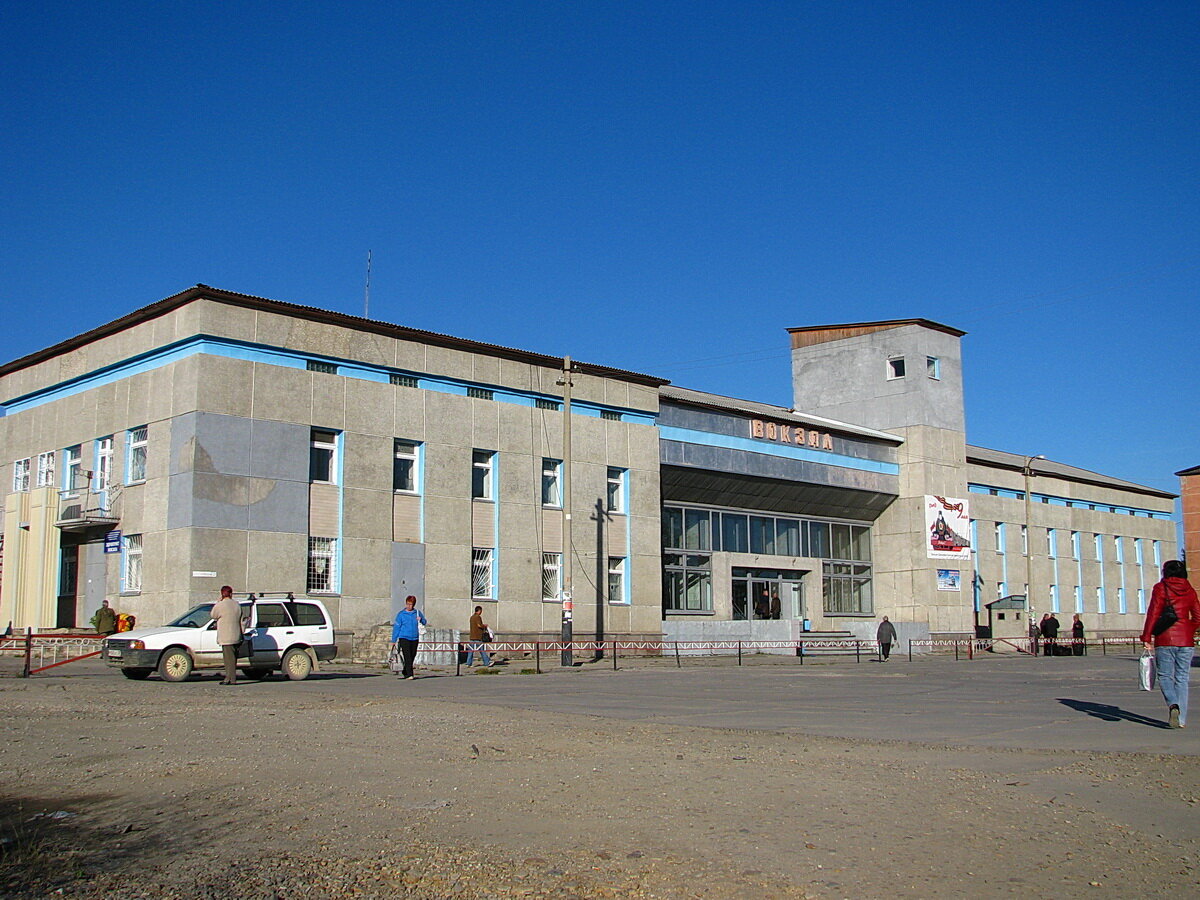 Пгт февральск амурской области. Февральск жд вокзал. Амурская область селемджинский район февральск. Поселок февральск амурская. Станция февральск амурская область.
