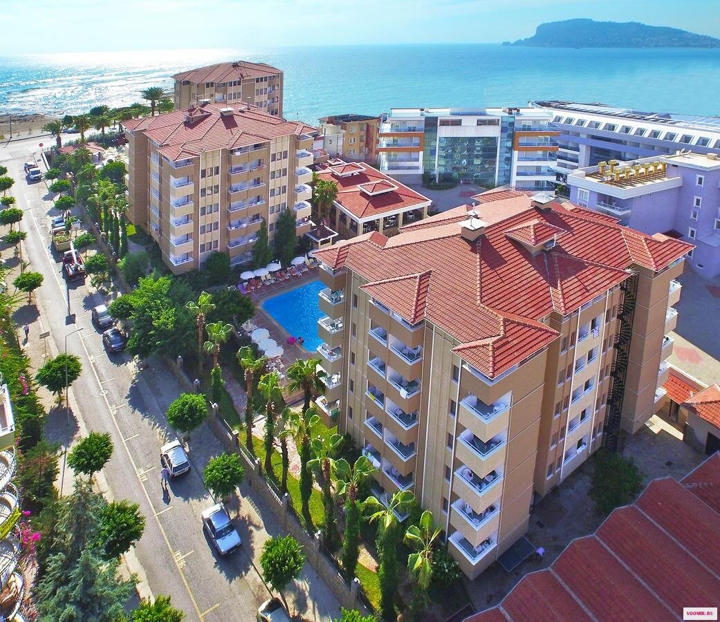 Оба - очень уютный район