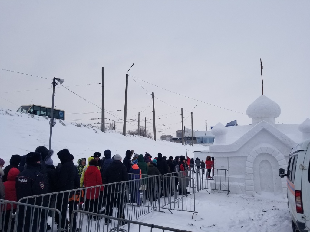 Фото: Крещенские купания / Медведев Александр