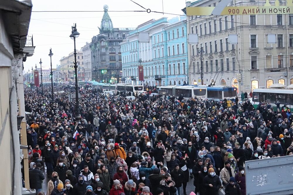 Мирная акция протеста в центре Санкт-Петербурга
