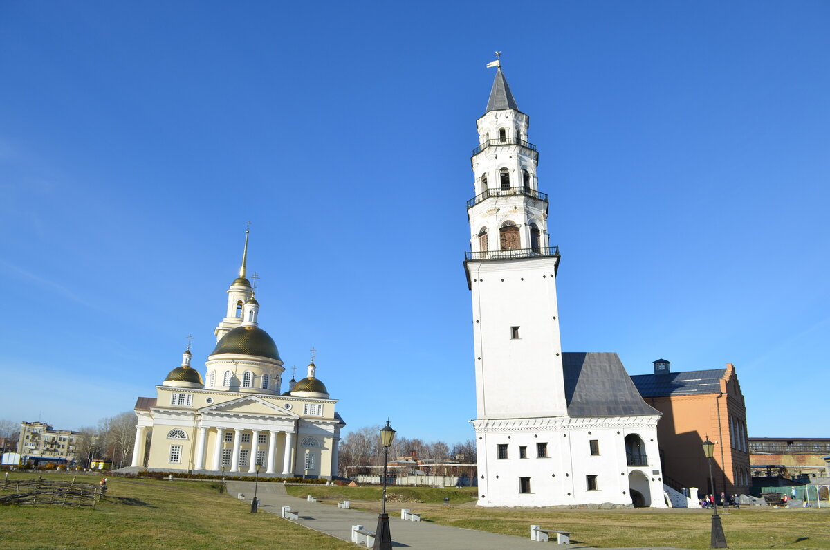 Наклонная башня в невьянске фото