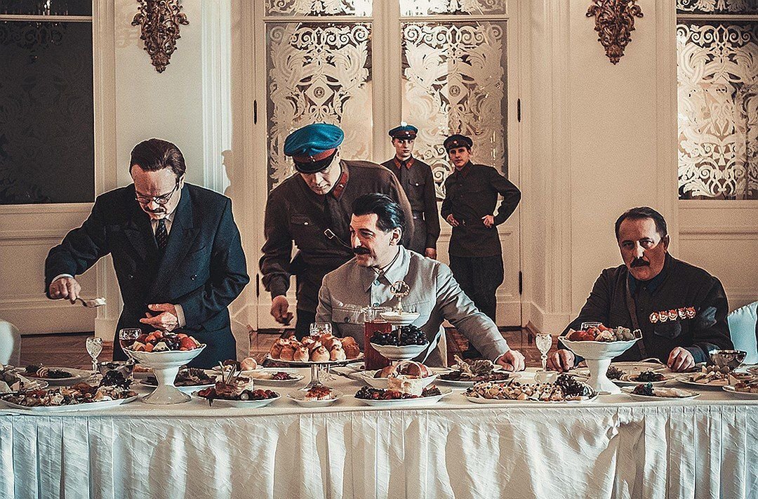 выступая перед Сталиным на закрытой вечеринке в Кремле,Райкин ожидал худшего