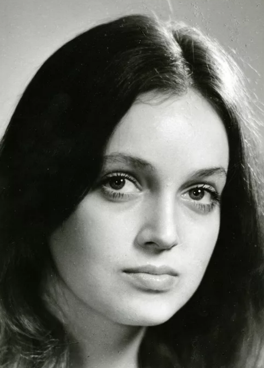 Актриса аманова фото