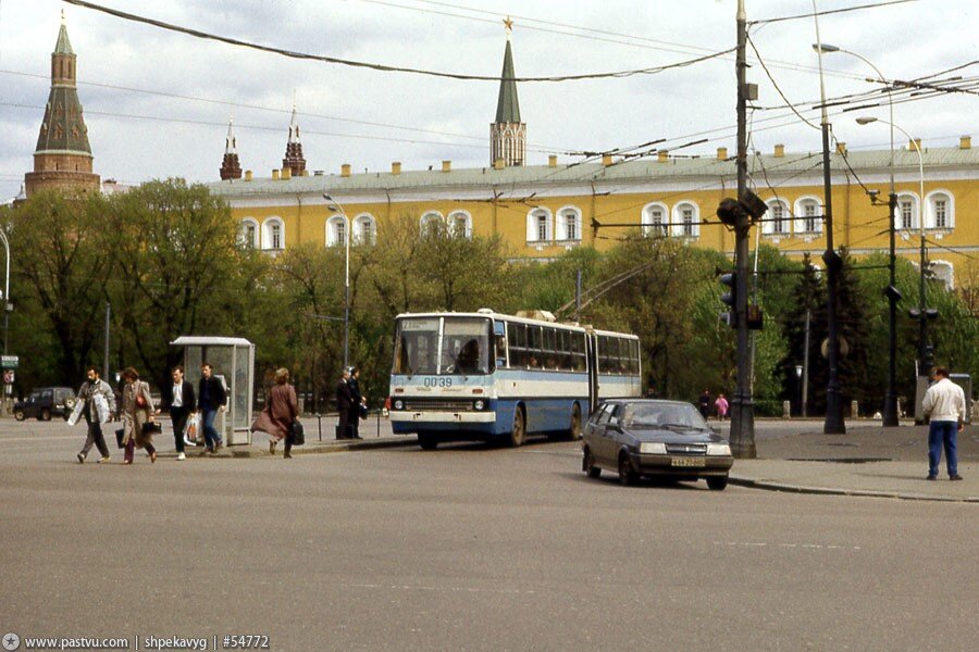 Москва в 1992 году фото