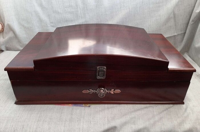 Ящик сундук