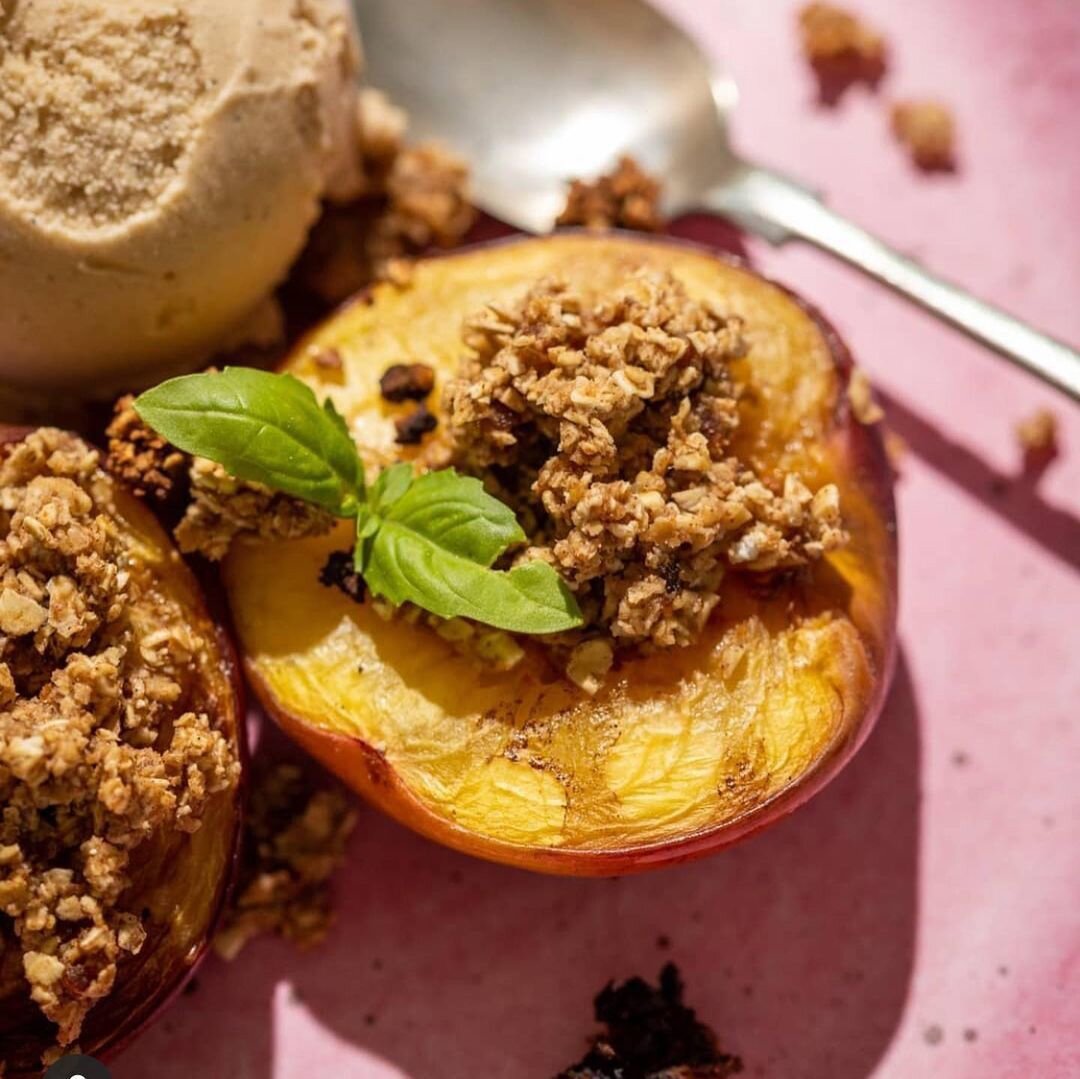 Oat Crumble with Ginger Pear and Blueberries