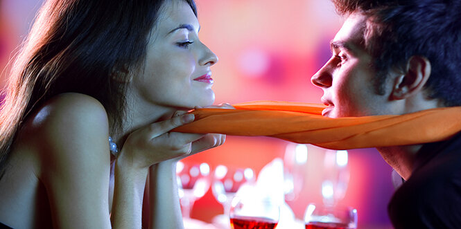 Корысть как и истинную любовь человек чувствует сразу