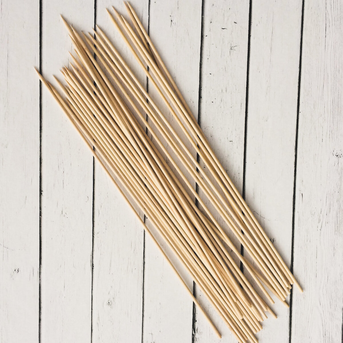 Палочки длинной около 30 см