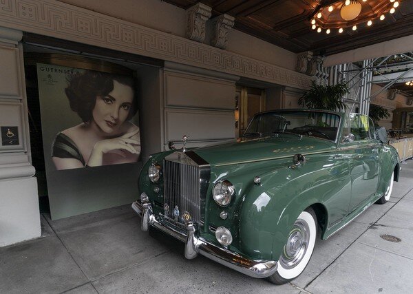 Rolls-Royce Silver Cloud II Drophead Coupe