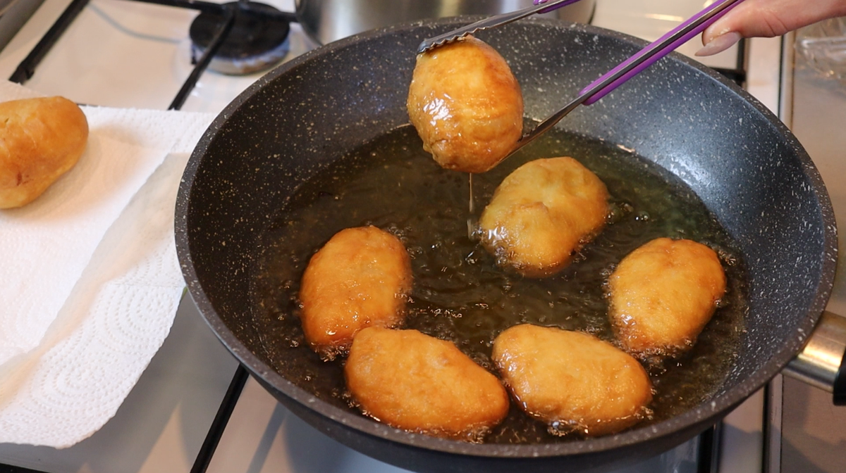 Жареные пирожки с капустой и картошкой | Margo.food | Дзен