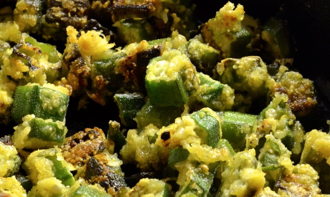 Жареный сельдерей. Жареный сельдерей стебли. Сельдерей блюда из стебля. Можно ли жарить сельдерей. Жареный сельдерей.