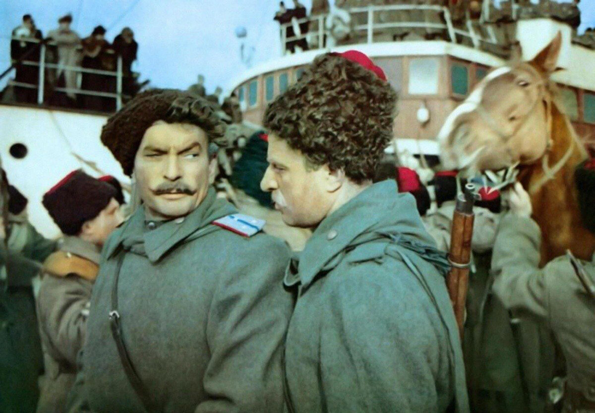 Тихий дон экранизации. Тихий дон герасимов 1958. Тихий дон экранизация 2015. Тихий дон экранизации. Тихий дон экранизации.