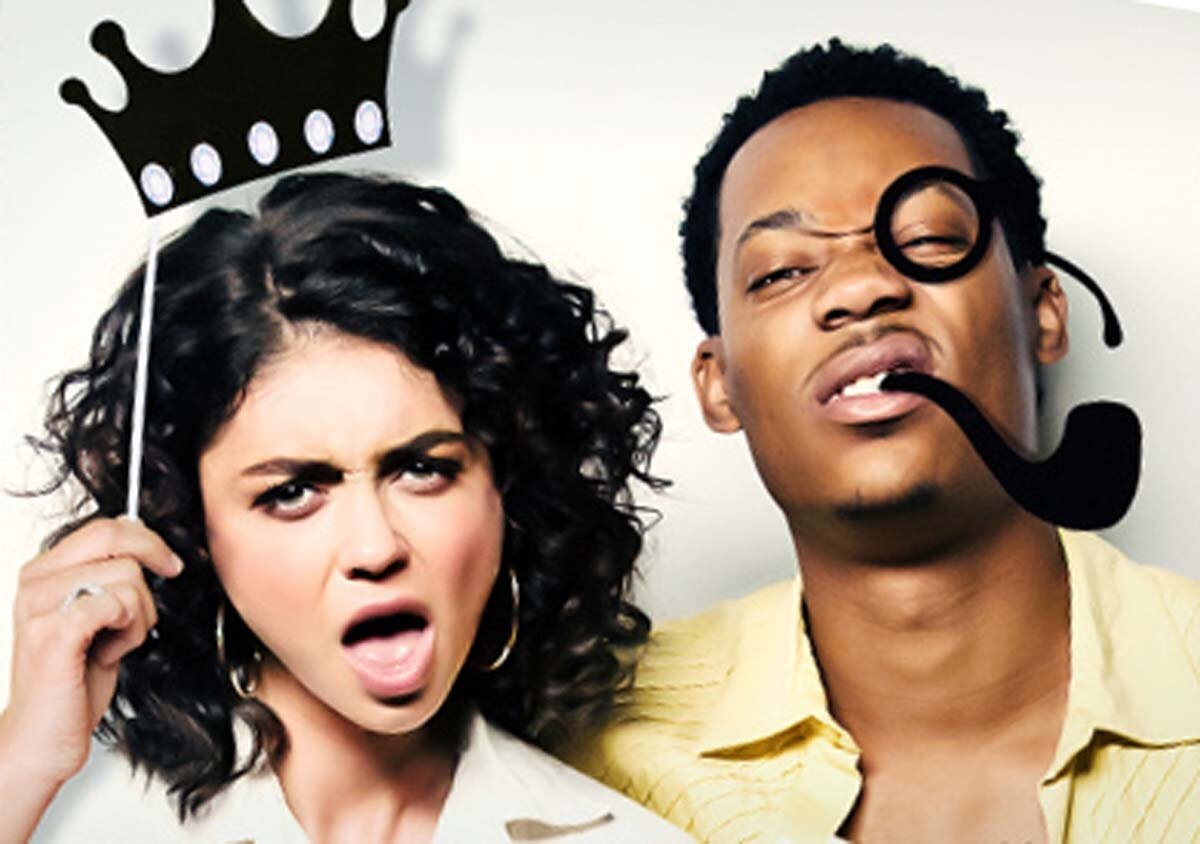 «Свадебный год» (16+).