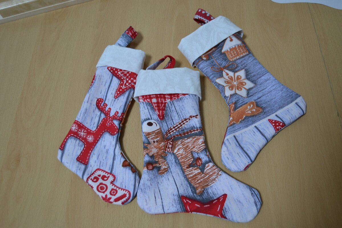 Как сшить Рождественский носок или сапожок? Выкройки и фото?