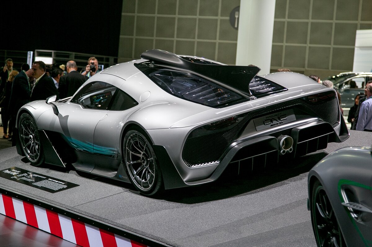 Mercedes-AMG One официально назначена дата выхода гиперкара | CarsNews |  Дзен