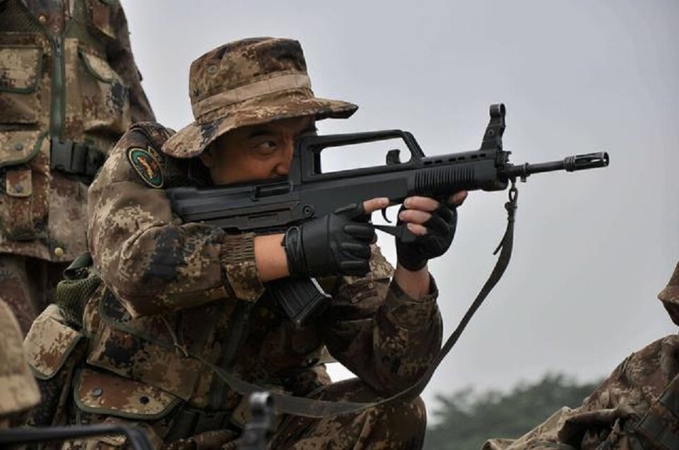 Автоматическая штурмовая винтовка Тип 95