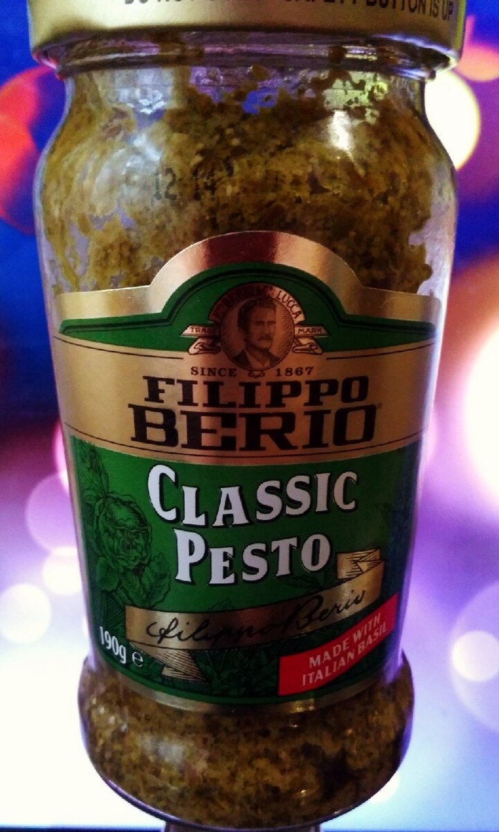 А такое песто я иногда беру, когда оно по акции, очень вкусное.