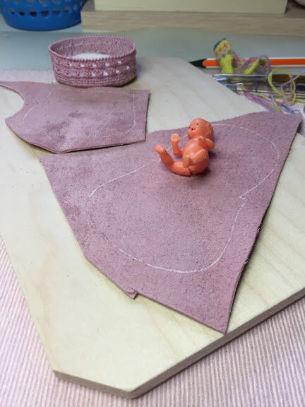 Начало работы над кисетом.