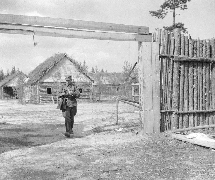 Концлагерь в вырице. Концентрационные лагеря в СССР. Лагерь военнопленных в Тюмени в 1943. Koncentracionnye lagerja v Finlandii. Концлагерь Флоссенбюрг.