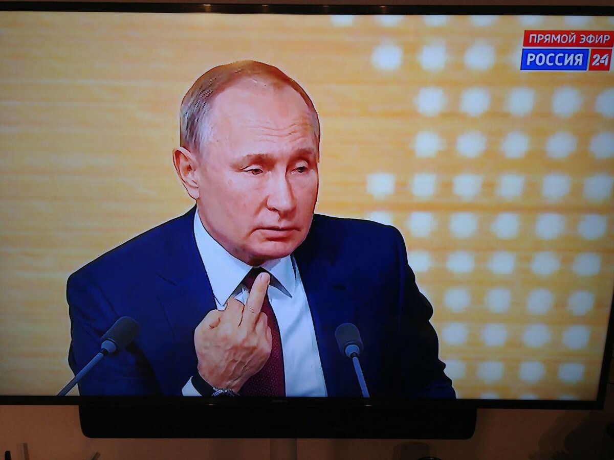 Путин стыдно. Путин стыдно. Стыдно быть путиным. Вопрос путину про миллион подписей. Стыдно быть путиным.