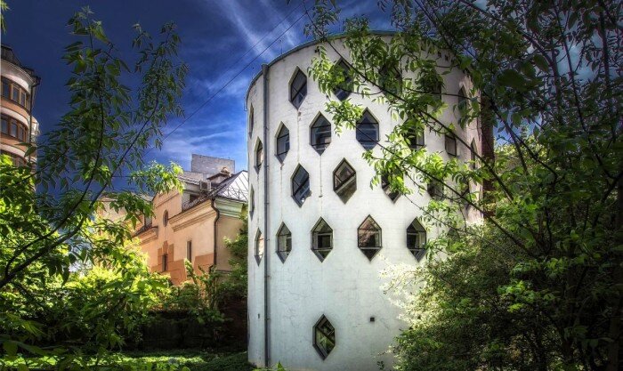 Дом-улей в Кривоарбатском переулке