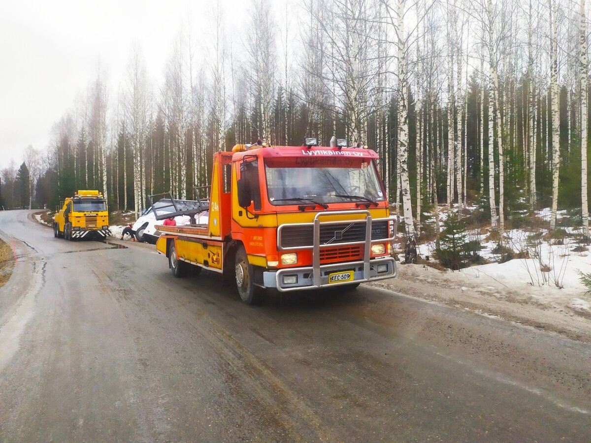 Финская глубинка: опасные дороги, водопады, автолавки и прочие прелести